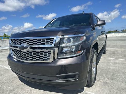 Used 2017 Chevrolet Suburban LS w/ All-Season Package image 19