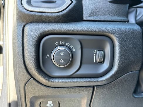 New 2026 RAM 1500 Express image 31