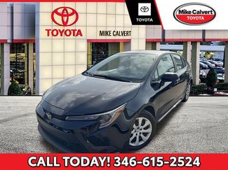 Used 2025 Toyota Corolla LE FWD video 1