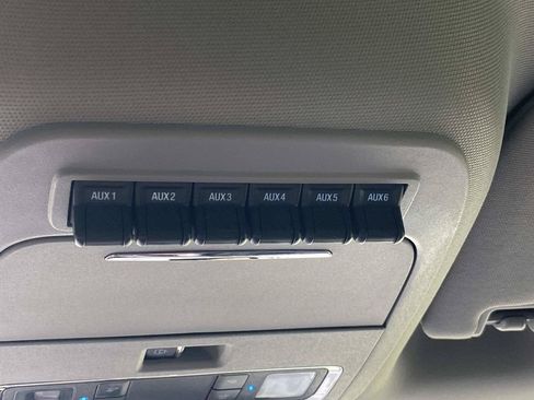 Used 2024 Ford F250 Lariat w/ Lariat Ultimate Package AWD/4WD image 33