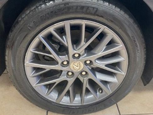 Used 2018 Lexus ES 350 w/ Premier Package image 31