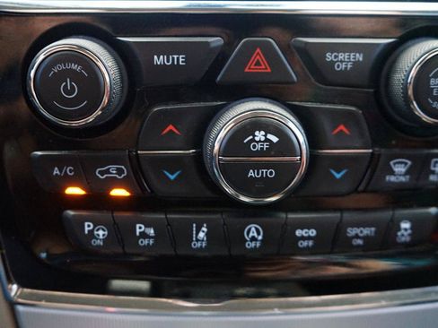 Used 2020 Jeep Grand Cherokee Summit w/ Platinum Series Group RWD image 17