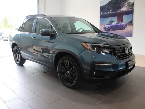 Used 2021 Honda Pilot Special Edition image 2