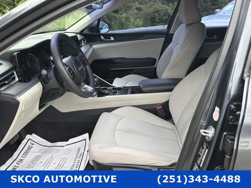 Used 2022 Kia K5 LXS FWD image 11
