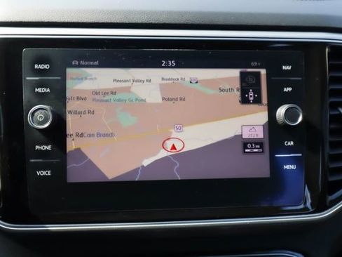 Used 2018 Volkswagen Atlas SEL Premium image 8