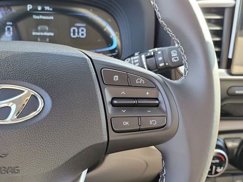 New 2026 Hyundai Venue SEL image 6