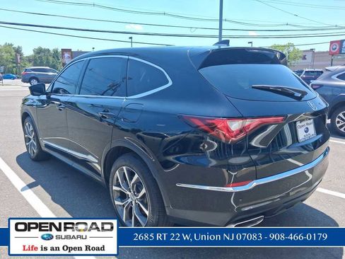 Used 2024 Acura MDX SH-AWD w/ Technology Package image 9
