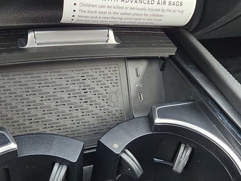 New 2026 Mercedes-Benz GLS 450 4MATIC image 16