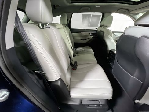 Used 2023 Acura MDX SH-AWD w/ Technology Package image 30