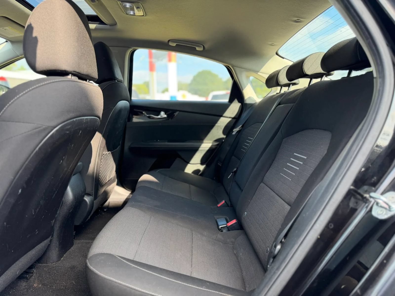 Used 2019 Kia Forte S w/ S Premium Package FWD image 10