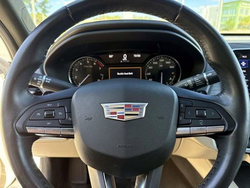 Used 2023 Cadillac CT4 Luxury RWD image 16