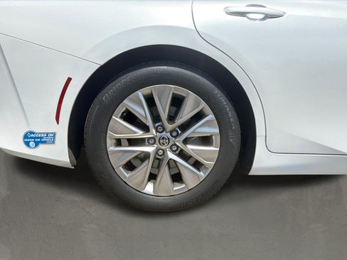 Used 2021 Toyota Mirai w/ Advanced Technology Package RWD image 23
