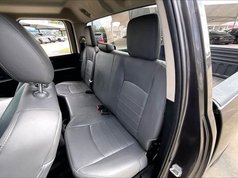 Used 2018 RAM 1500 Tradesman RWD image 20