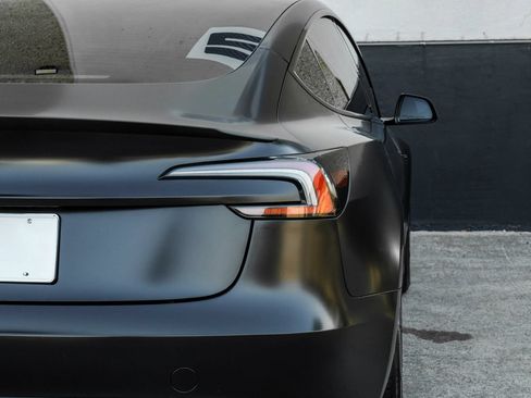 Used 2024 Tesla Model 3 Performance AWD/4WD image 36