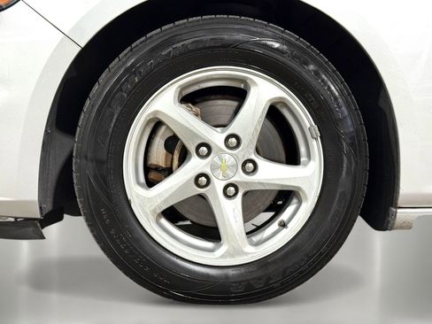 Used 2018 Chevrolet Malibu LS image 11