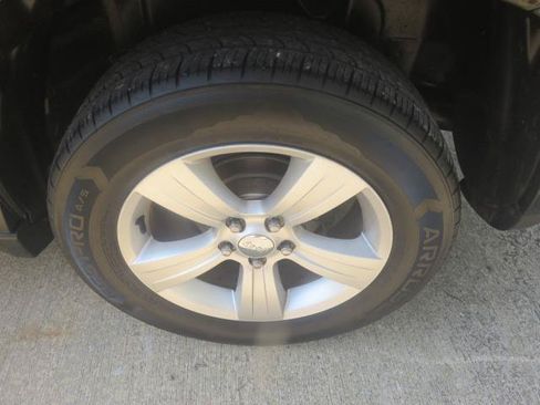Used 2014 Jeep Compass Sport AWD/4WD image 11