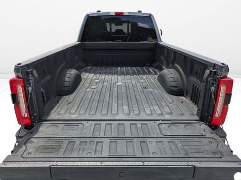 Used 2023 Ford F350 Lariat w/ Lariat Ultimate Package image 13