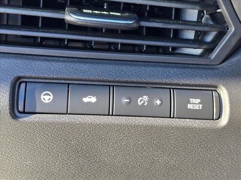 Used 2024 Nissan Altima 2.5 SL image 19