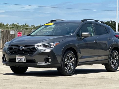 Certified 2024 Subaru Crosstrek 2.0i Premium w/ Popular Package #3 AWD/4WD image 7