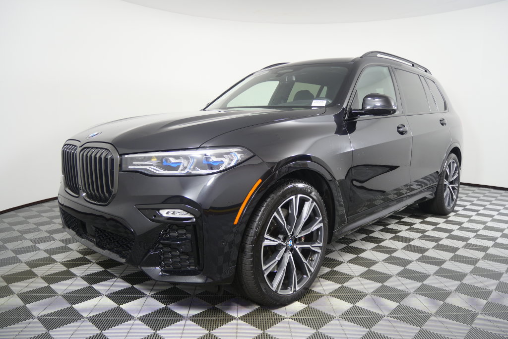 Used 2022 BMW X7 M50i AWD/4WD image 8