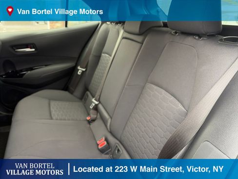 Used 2022 Toyota Corolla SE image 26
