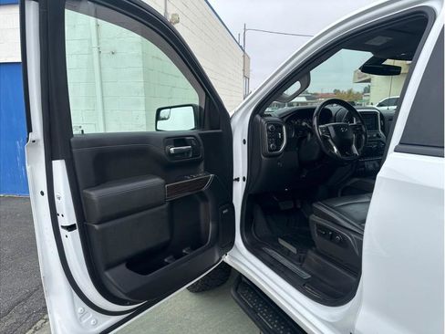 Used 2019 Chevrolet Silverado 1500 LT Trail Boss image 15