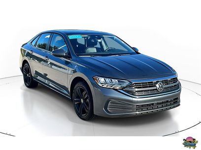 Certified 2022 Volkswagen Jetta SE w/ Panoramic Sunroof Package