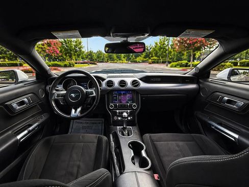Used 2020 Ford Mustang GT w/ Equipment Group 101A RWD image 10