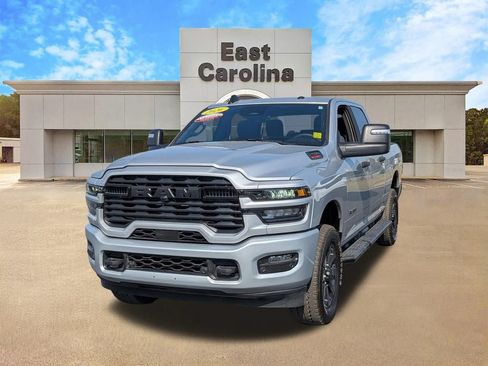 Certified 2026 RAM 2500 Big Horn AWD/4WD image 7