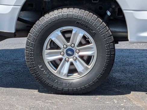 Used 2018 Ford F150 XL w/ Equipment Group 101A Mid AWD/4WD image 10