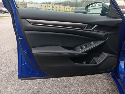 Used 2022 Honda Accord Sport image 28