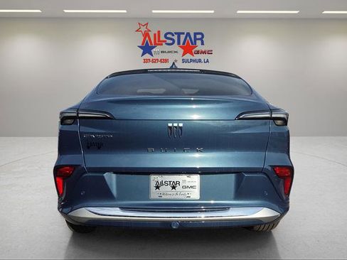 New 2026 Buick Envista Avenir image 6