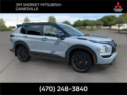 New 2025 Mitsubishi Outlander Trail Edition image 1