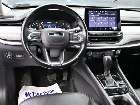 Used 2022 Jeep Compass Latitude image 31