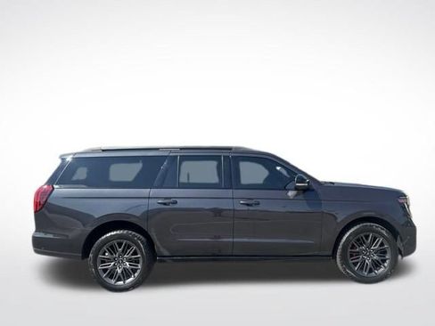 Used 2025 Ford Expedition Max Platinum w/ Stealth Performance Package AWD/4WD image 12