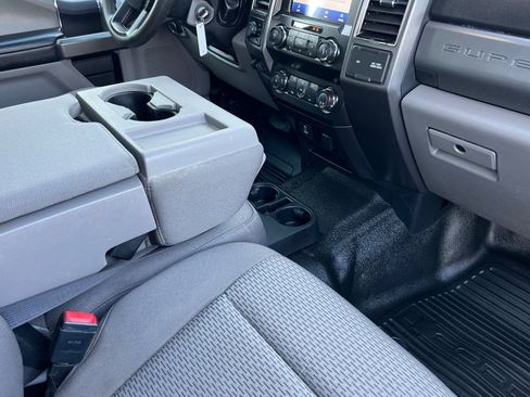 Used 2020 Ford F350 XLT w/ FX4 Off-Road Package AWD/4WD image 15