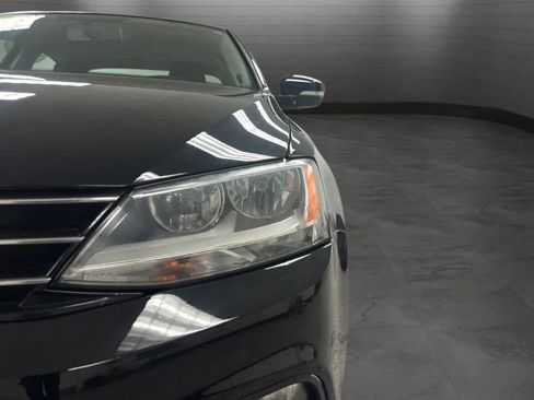 Used 2015 Volkswagen Jetta SEL FWD image 30