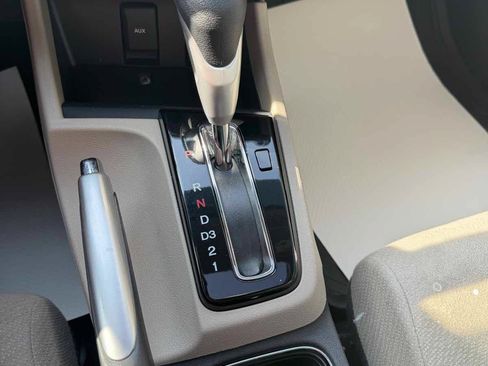 Used 2013 Honda Civic EX image 24