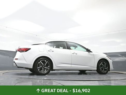 Used 2024 Nissan Sentra SV image 49