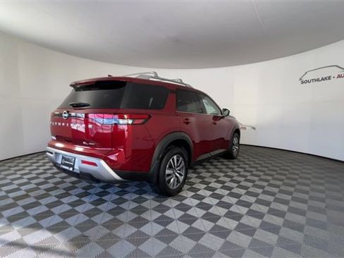 Certified 2024 Nissan Pathfinder SL w/ Cargo Package image 8