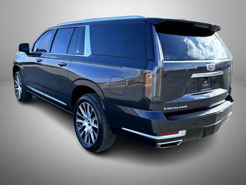 Certified 2025 Cadillac Escalade ESV Premium Luxury Platinum AWD/4WD image 7