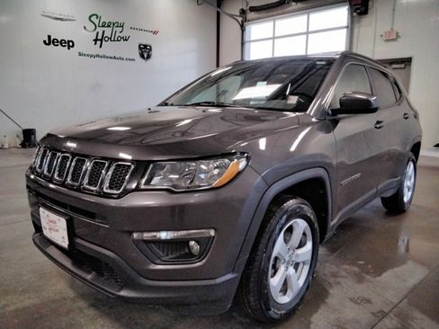 Used 2021 Jeep Compass Latitude w/ Convenience Group image 1