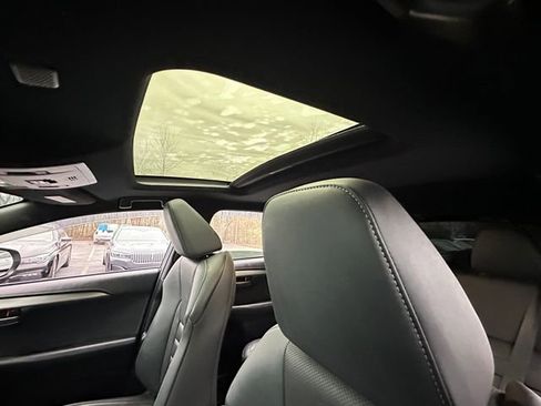 Used 2021 Lexus NX 300 F Sport image 39