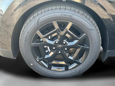 New 2026 Kia Carnival SX Prestige image 11