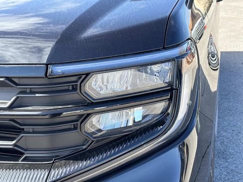 New 2026 Ford Expedition Active RWD image 9