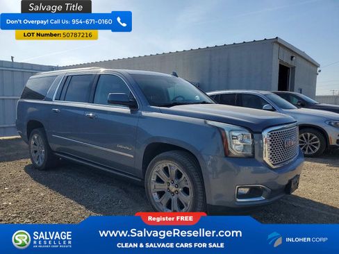 Used 2015 GMC Yukon XL Denali w/ Premium Package AWD/4WD image 5