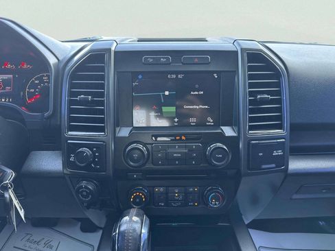 Used 2017 Ford F150 XLT w/ Equipment Group 302A Luxury AWD/4WD image 33