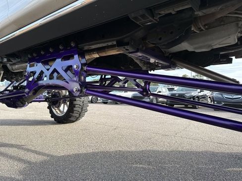 Used 2018 Ford F250 Limited w/ FX4 Off-Road Package image 11