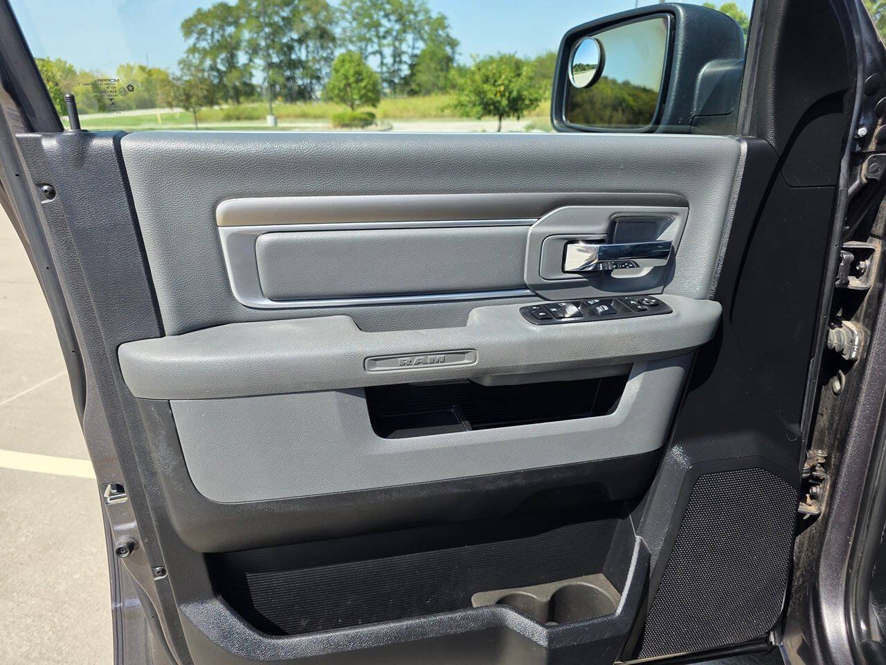 Used 2018 RAM 1500 Big Horn AWD/4WD image 18