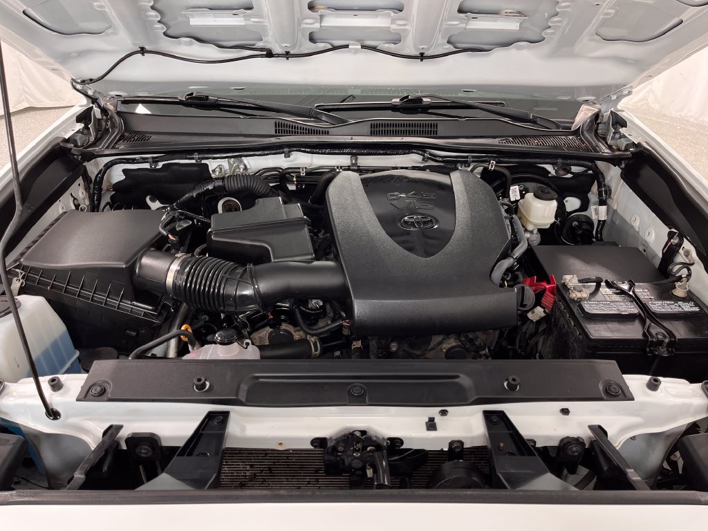 Used 2023 Toyota Tacoma TRD Sport w/ Advanced Technology Package AWD/4WD image 26